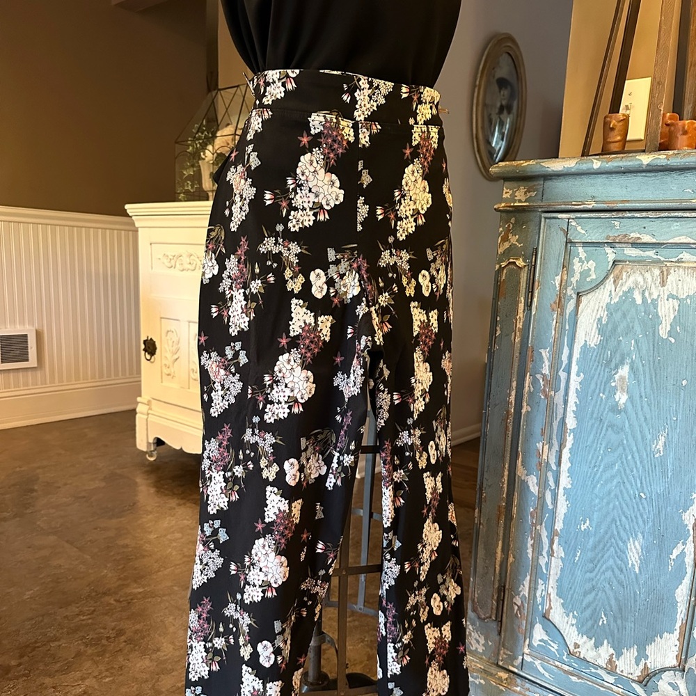 Cynthia Rowley Floral Ankle Pants